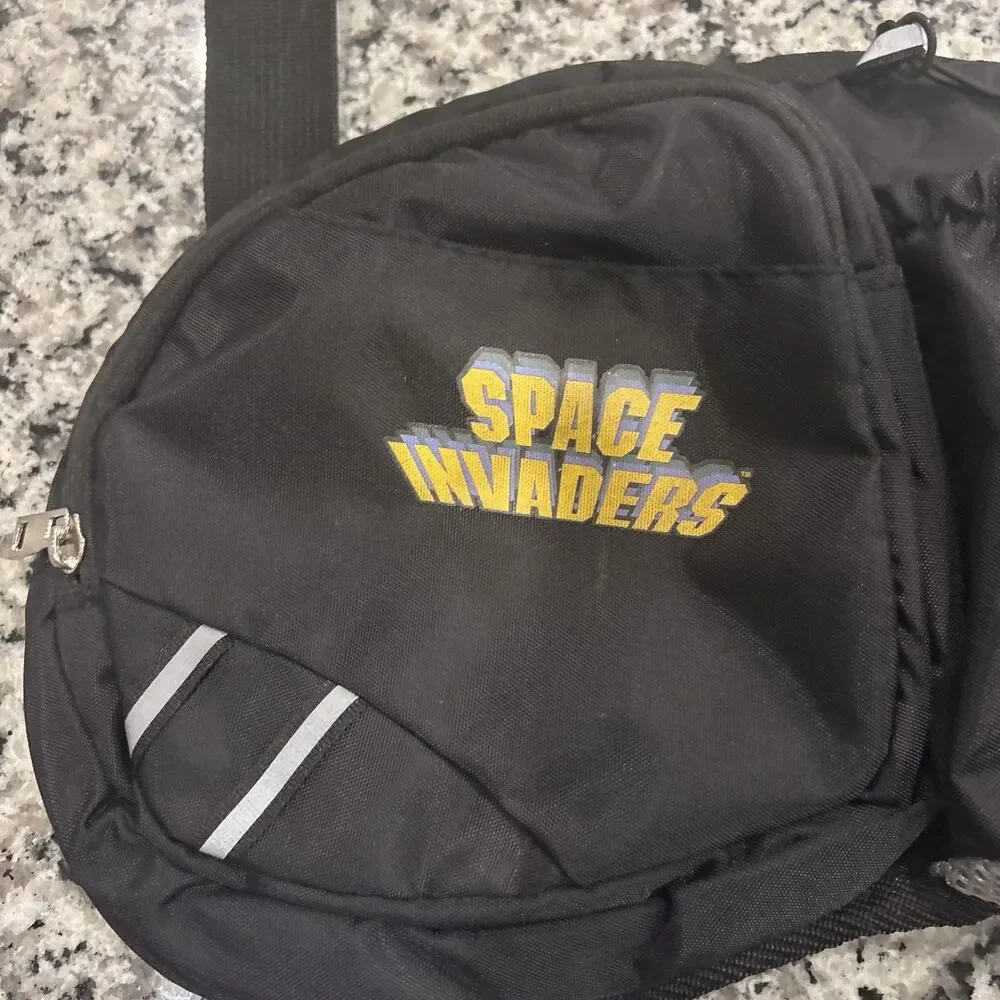 Space Invaders Video Game Black  Trave Waist Shoulder Sports Bag W/ Drink Holder